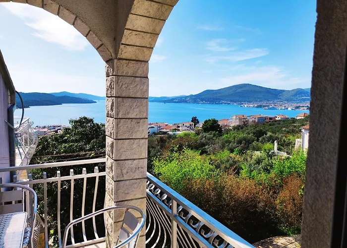 Dream View Dalmatia Apartment *